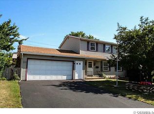 44 Shelmont Dr, Rochester, NY 14621