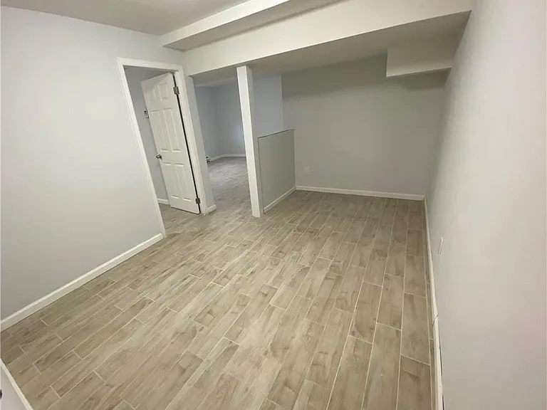 52 Washington St #1 — Photo 11