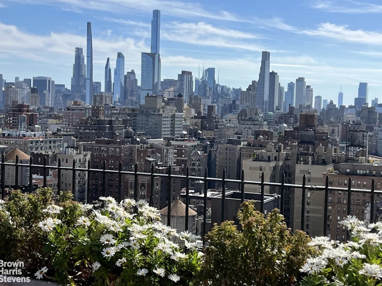 140 Riverside Drive #10J in Upper West Side, Manhattan | StreetEasy