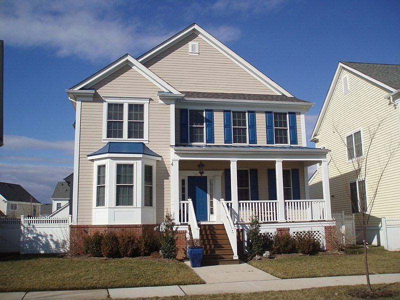 Exterior Front