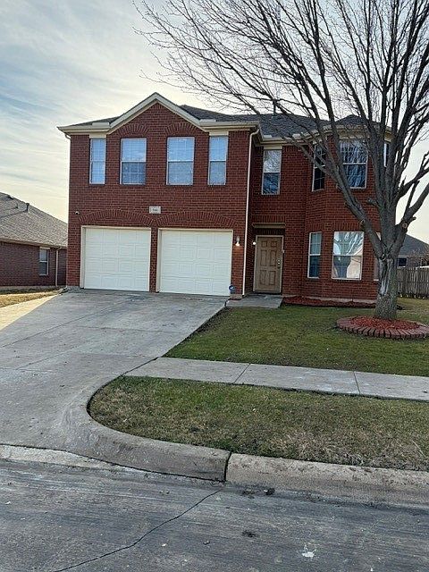 1st image of 944 Zachary Dr