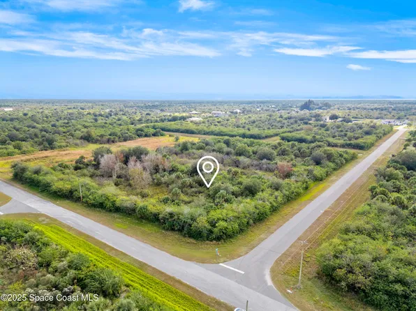 Fawn Trail St, Palm Bay, FL 32909