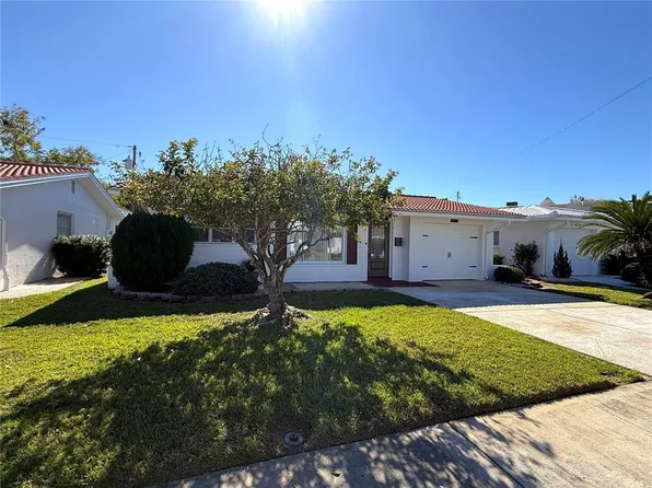 4420 94th Ave N, Pinellas Park, FL 33782