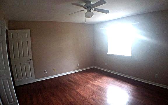 3rd image of 109 Beaver Cove Dr