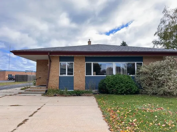 1304 1st St, Kewaunee, WI 54216