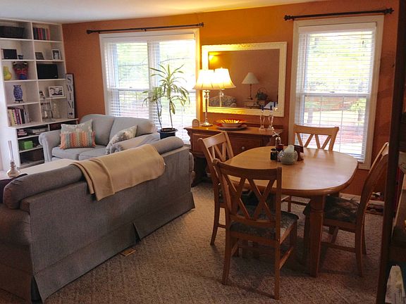 Combined Living/Dining Area