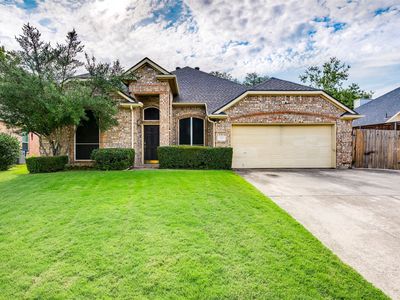 1010 Becker Dr, Euless, TX, 76039