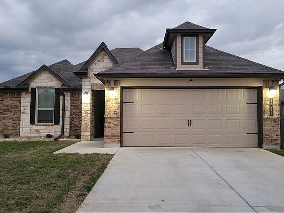 4th image of 1311 Lilac Ledge Dr