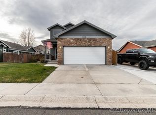 1118 Melody Ln, Cheyenne, WY 82007