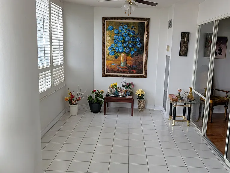 7 Townsgate Dr #616 — Photo 2