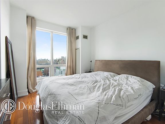 2nd image of 350 W 42nd St APT 22K
