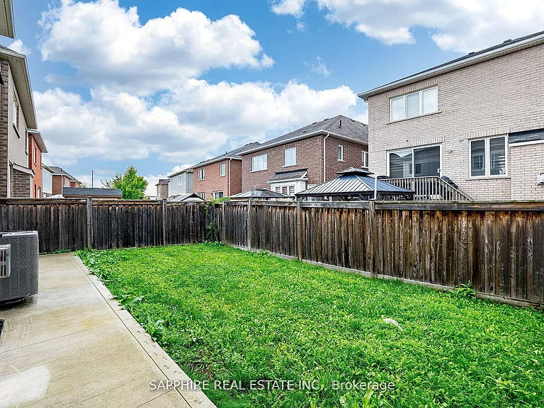 325 Trudeau Dr #BASEMENT — Photo 18