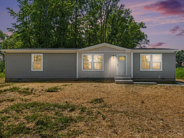 1724 Commissioners Way, Mount Orab, OH 45154