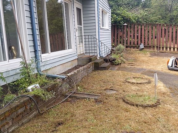 3rd image of 13507-13509 1st Ave NE #1