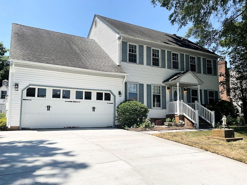 1st image of 1521 Waterside Dr N