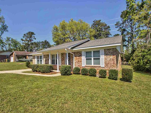 3rd image of 2438 Dundee Dr