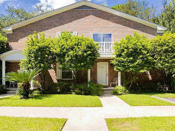 2nd image of 3316 Kingswood Ct #8C