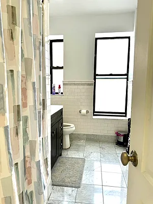 Rented by Heritage Realty LLC | media 17