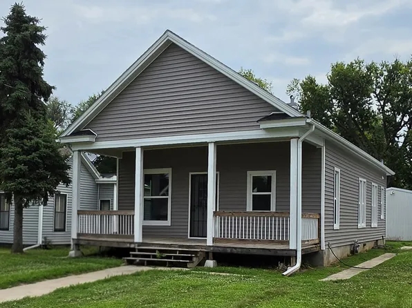 203 N Center St, Shenandoah, IA 51601