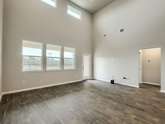 4th image of 603 Bluffview Dr
