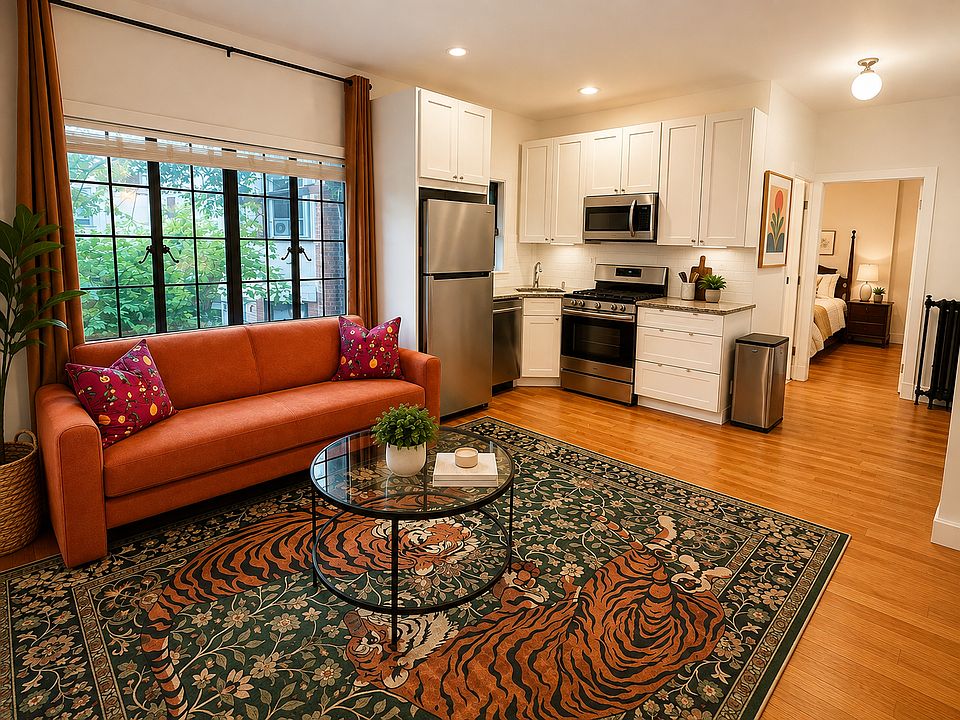 1st image of 3 Everett St #1