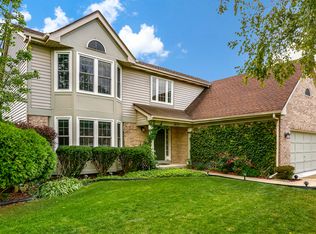 1625 W Edgewater Ln, Palatine, IL 60067