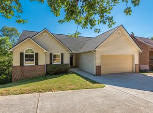 11320 Clear Point Dr, Knoxville, TN 37932