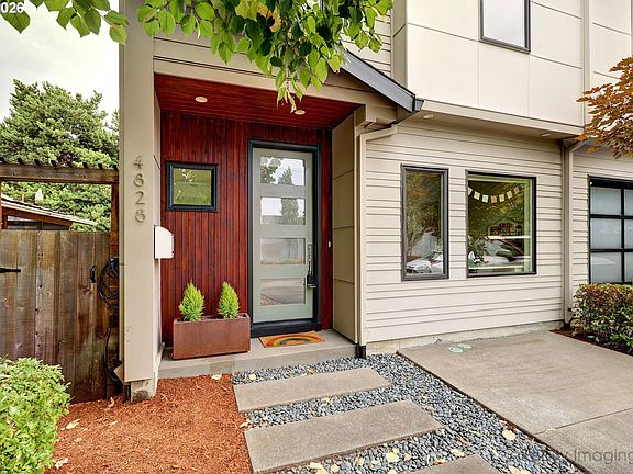 2nd image of 4828 N Missouri Ave