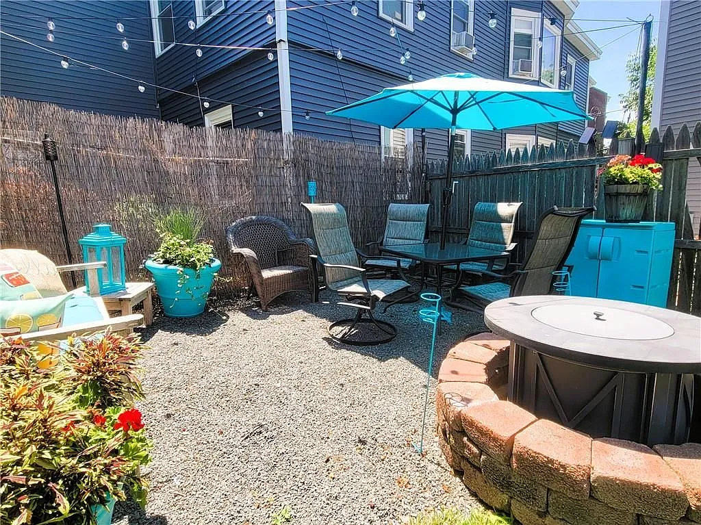 2 bed, 1.0 bath, 800 sqft, $2,750 — Photo 2