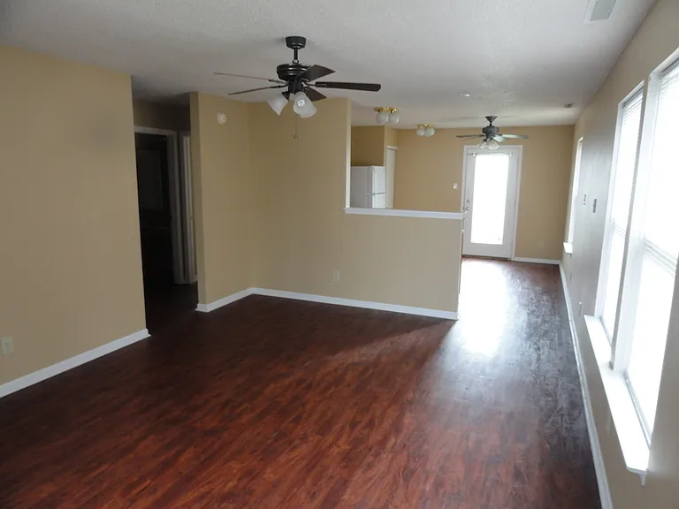 123 Declaration Dr — Photo 3