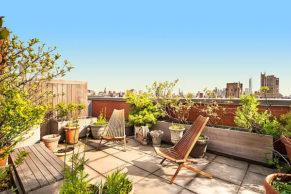 Sold by Corcoran | media 33