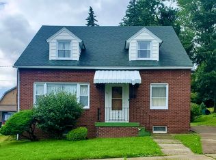 25 Hauber Ave, Saint Marys, PA 15857