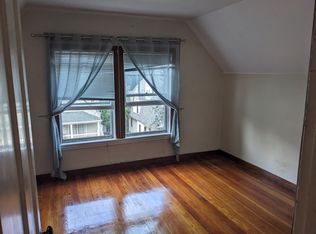 31 Rexhame St FLOOR 2, Roslindale, MA 02131