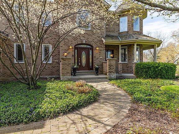 2nd image of 38868 N Oakcrest Ln