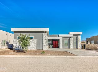 6716 Rio Haciendas Cir, El Paso, TX 79932