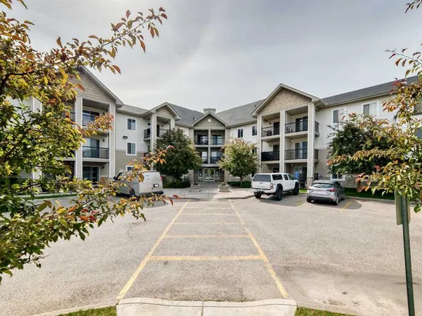 2395 N Eversyde Ave SW #1139, Calgary, AB T2Y 0B5