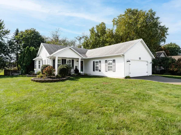2619 Barkwood Ln, Kalamazoo, MI 49004