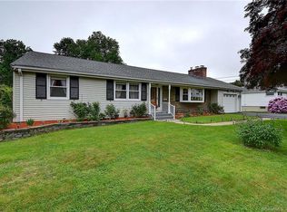 80 Waters View Dr, Wethersfield, CT 06109