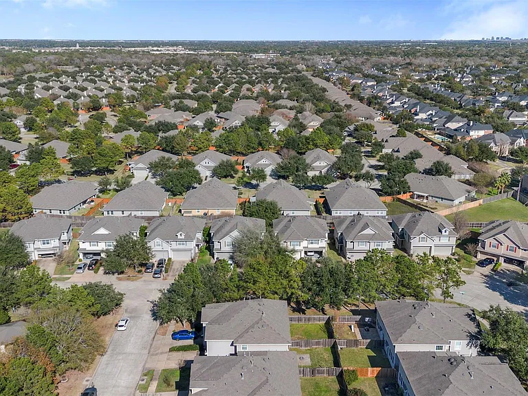 25211 Bentley Glen Ln — Photo 31