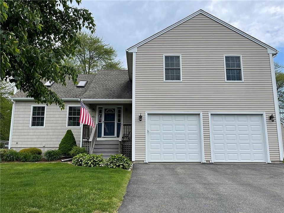 42 Lisa Ln, Bristol, RI 02809 Zillow