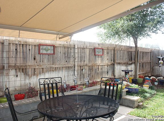 2nd image of 11839 Parliament St APT 911