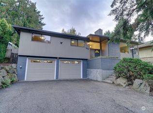 9510 48th Ave NE, Seattle, WA 98115