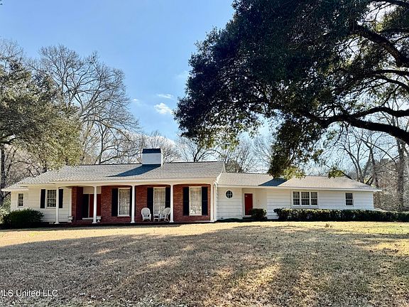 2nd image of 116 Gloucester Rd