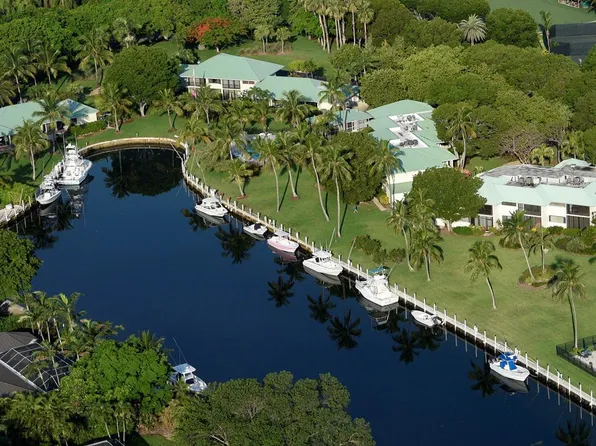 13 Anchor Dr #B, Key Largo, FL 33037