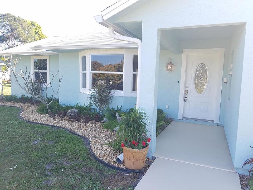 1st image of 2352 SE Bounty Ave