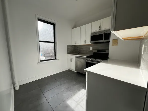 83-83 118th St #4D, Kew Gardens, NY 11415