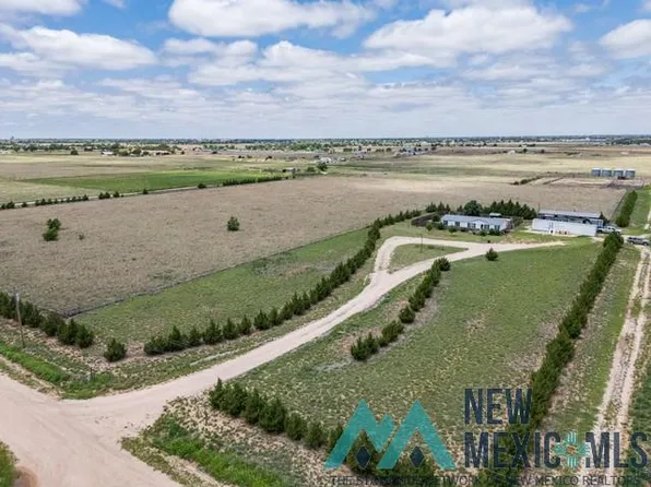 1742 S Roosevelt Rd S #8-1/2, Portales, NM 88130