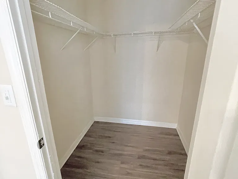 2403 W Platt St #B — Photo 36