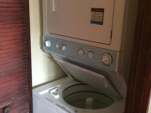 In Unit Washer/Dryer