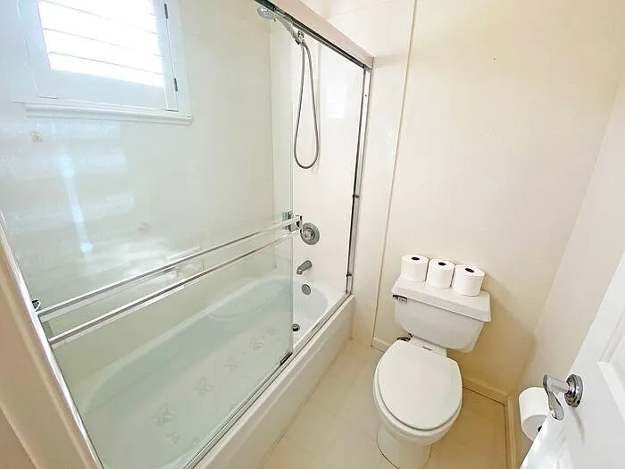 5821 Killarney Cir — Photo 29